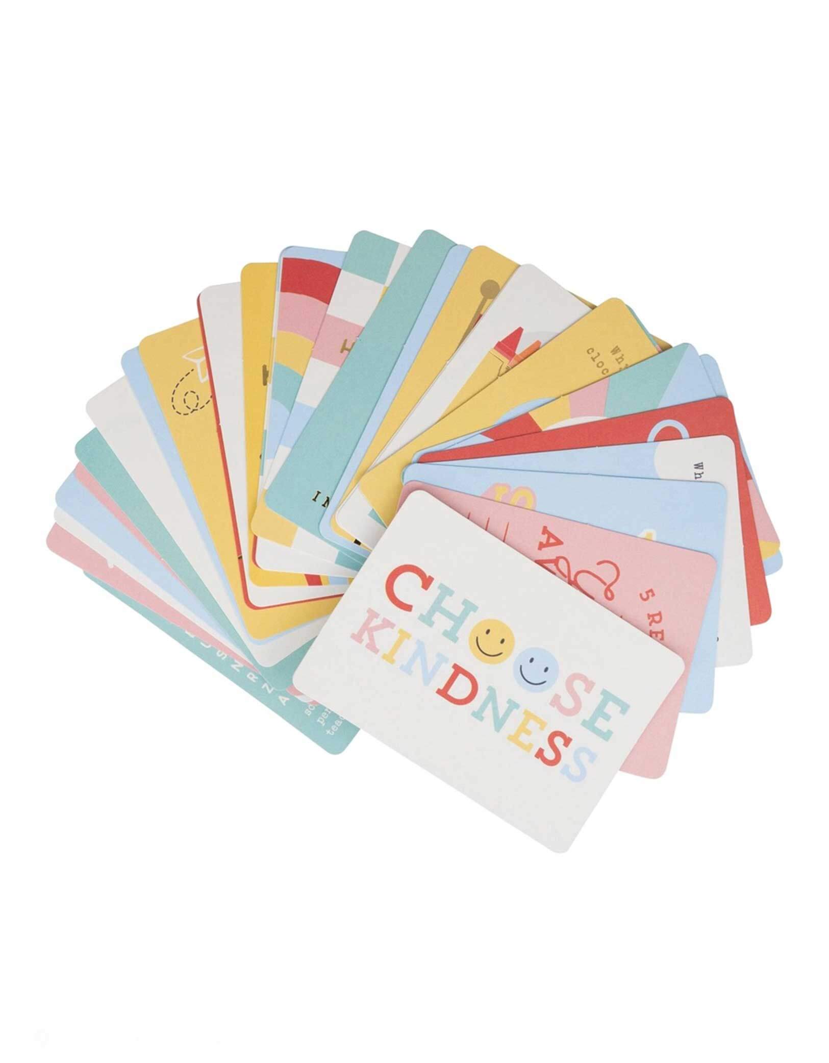 Momo Party's pastel Lunch Box Cards by My Mind's Eye. Comes in a set of 30 cards, these fun and colorful cards are perfect for your kids' back-to-school lunch boxes. With phrases like chooe kindness, shine bright, etc. Encourage and celebrate with your child with these playful cards.