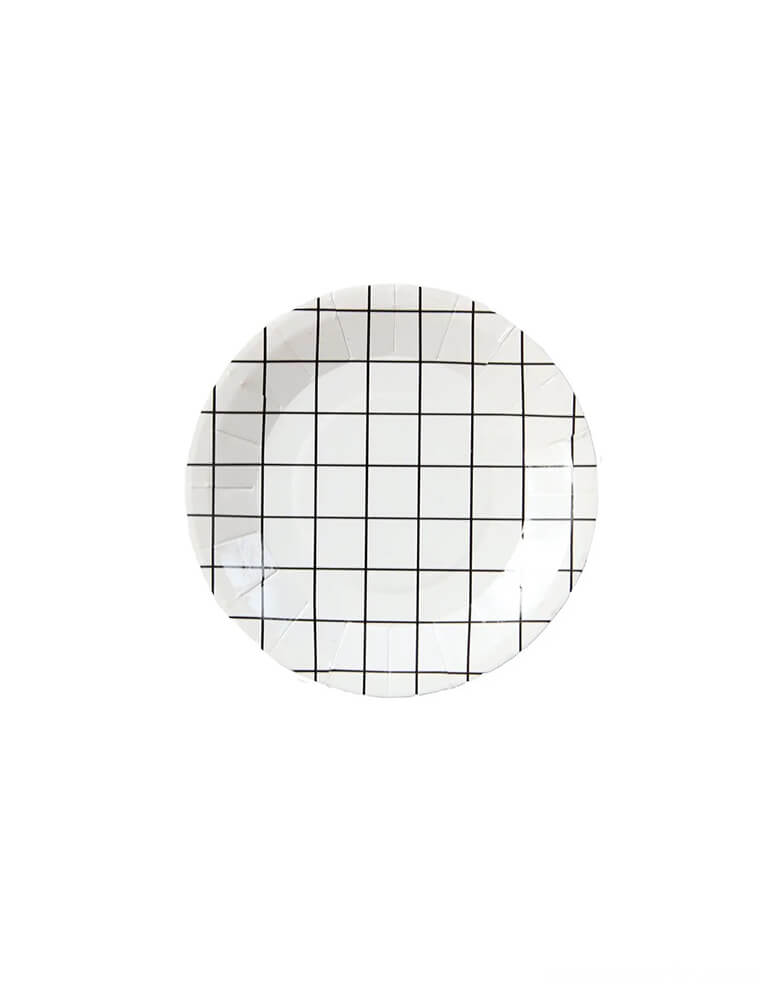 Momo Party's 4.5" Mini Grid Canape Plates by Bash Party. These glossy white plates are adorned with a crisp black grid, and they are perfect for mixing and matching with...well, pretty much anything! These are perfect for your tiniest treats, such as cupcakes and canapes!