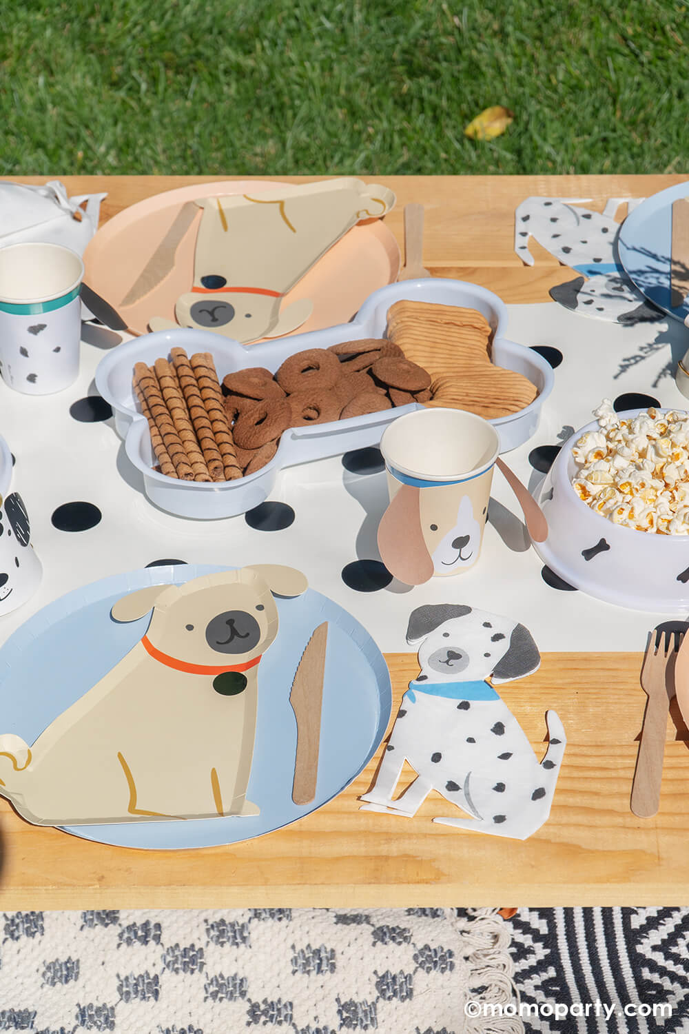Dog Bone Shaped Trays (Set of 12)