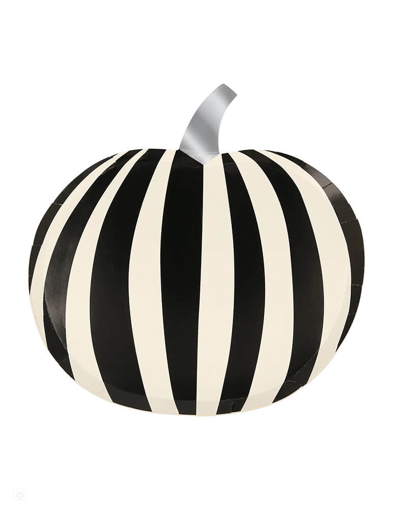 Momopartys 8.5" x 8.75" Mod Pattern Pumpkin Shaped Plates by Meri-Meri. Comes in a set of 8 plates in 4 different patterns and Halloween colors of orange, black and white with striking retro designs for a statement look. These pumpkin plates in checkers and stripes patterns are guaranteed to make your party table look totally groovy!