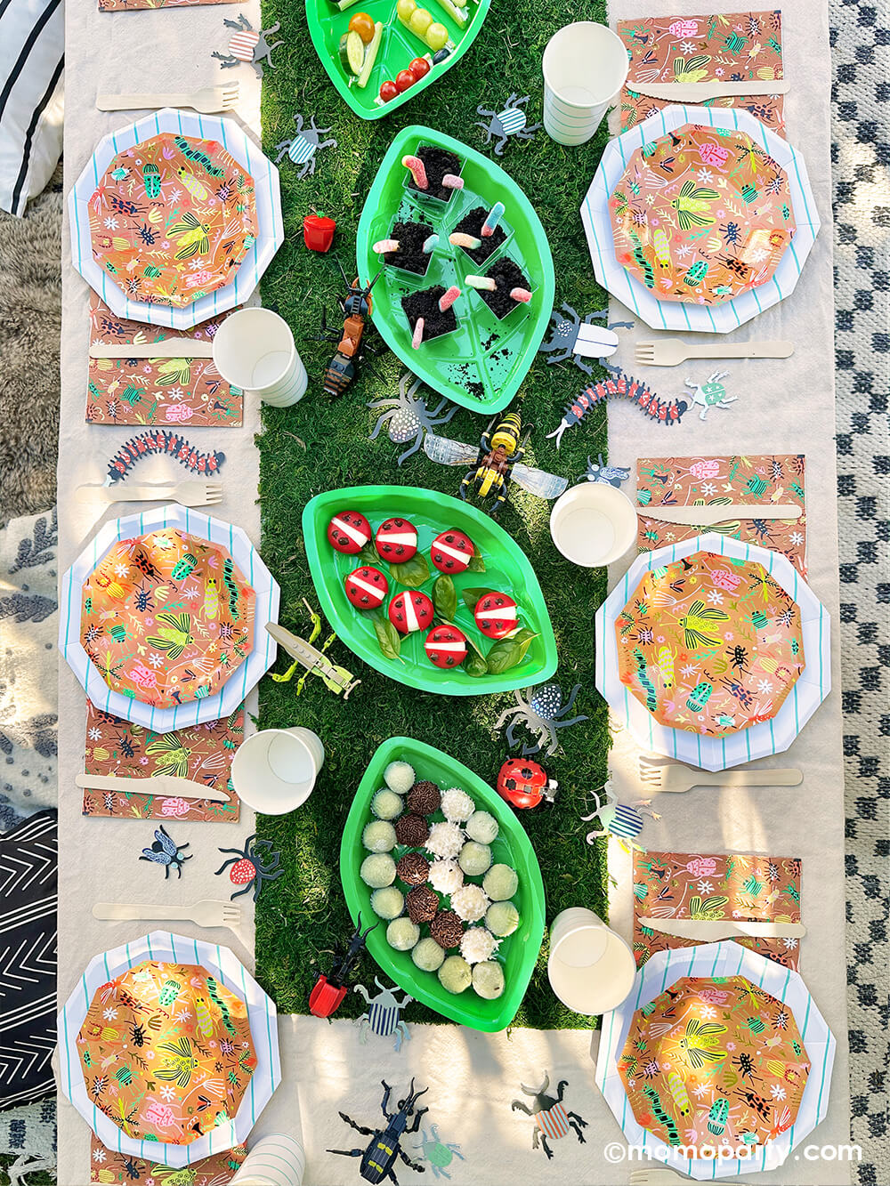 Making Magic Large Bug Confetti (Set of 45)