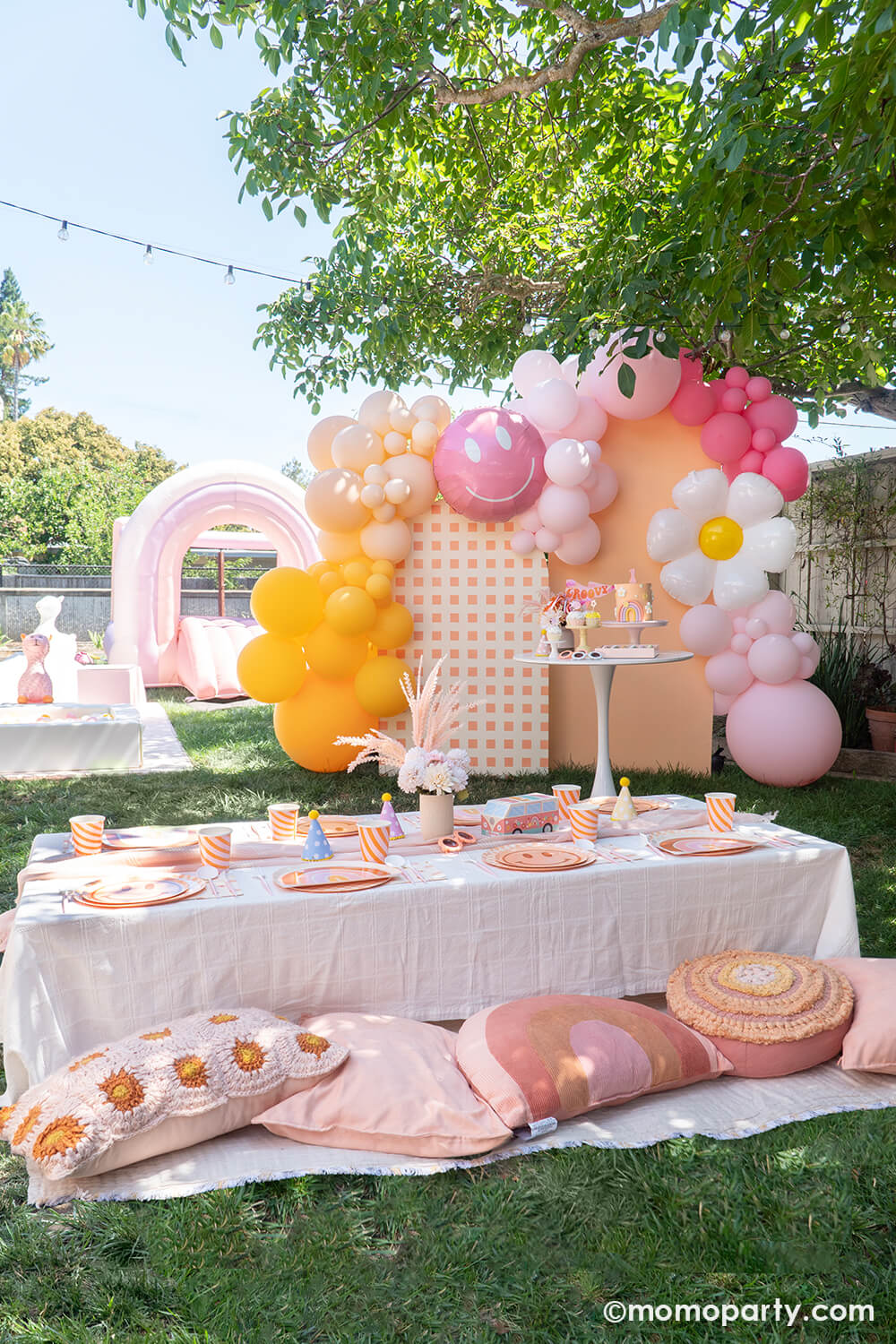 Daisy Foil Mylar Balloon