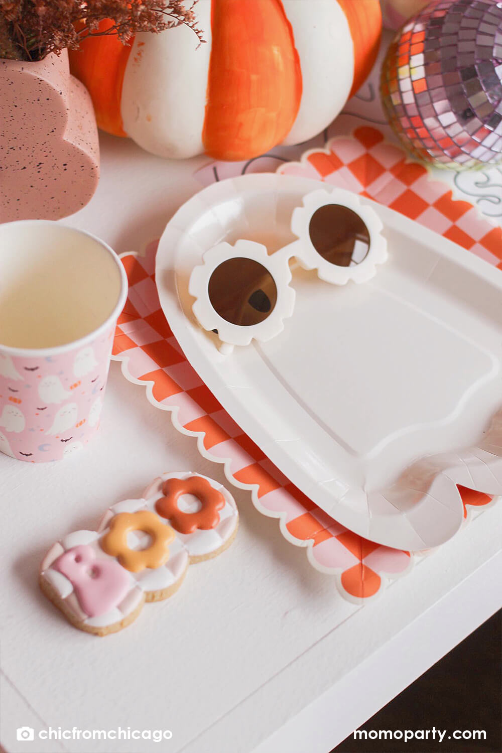 Hey Pumpkin Ghost Shaped Paper Plates (Set of 8)