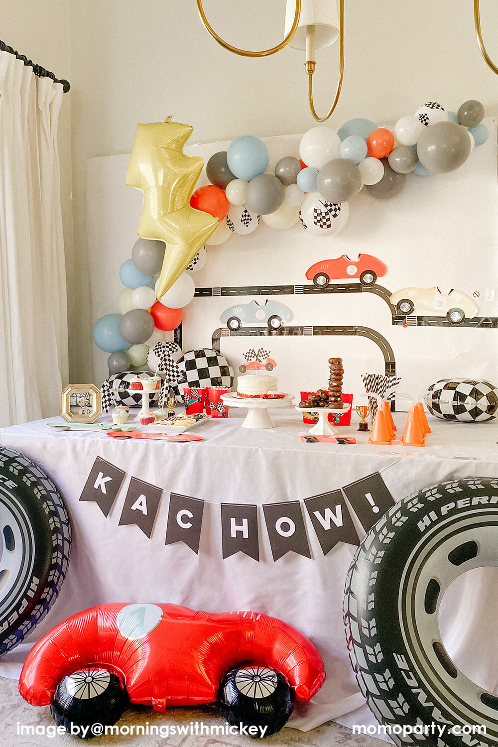 Lightning Bolt Foil Balloon
