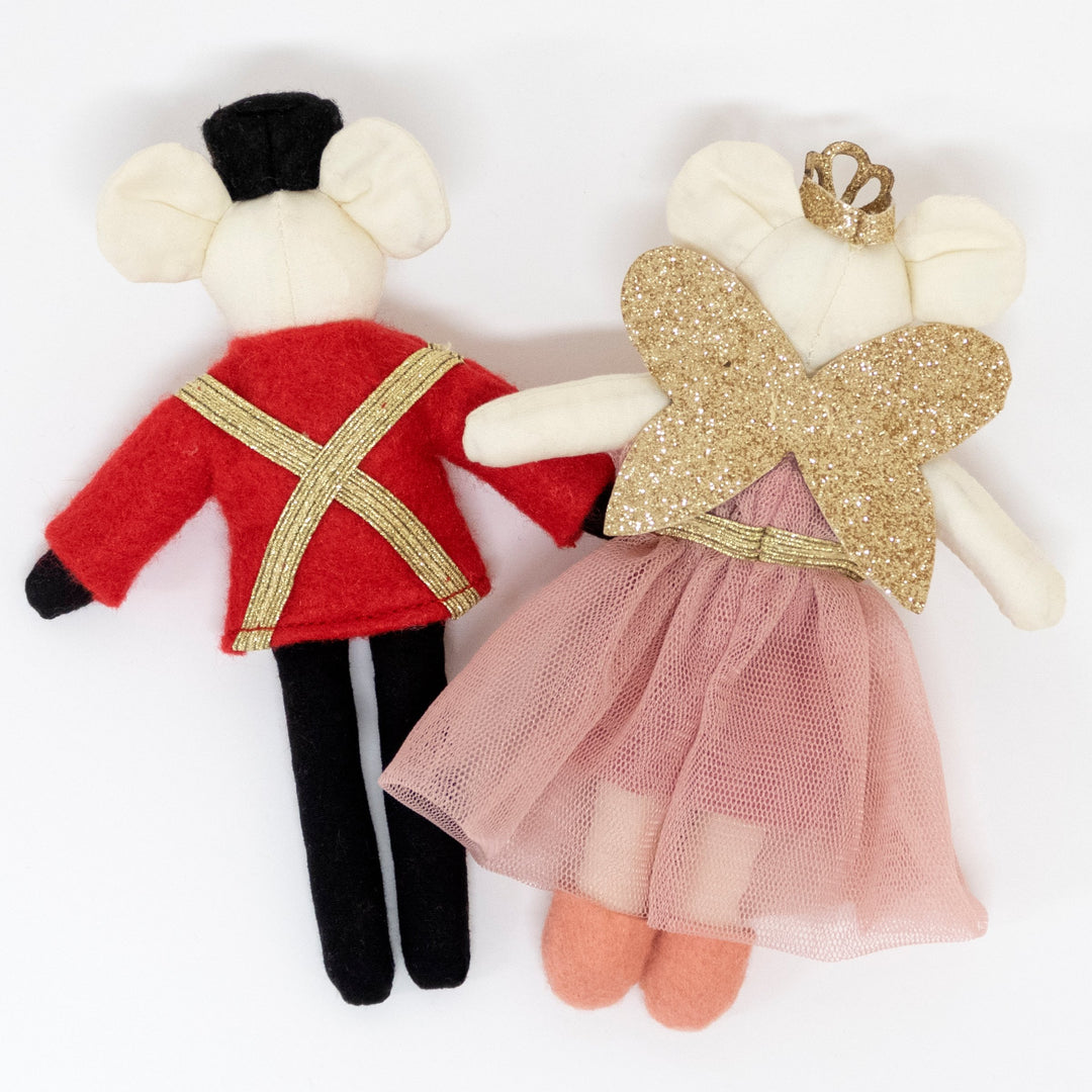 Theater Suitcase & Ballet Dancer Dolls